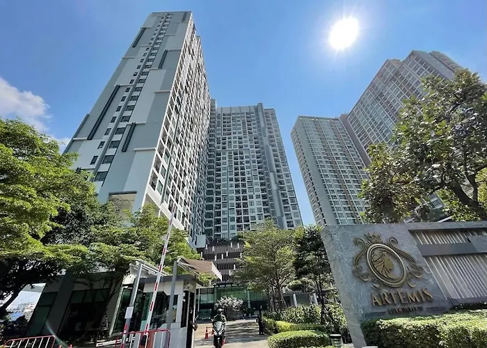 With Balcony View Sukhumvit77 3* Bangkok